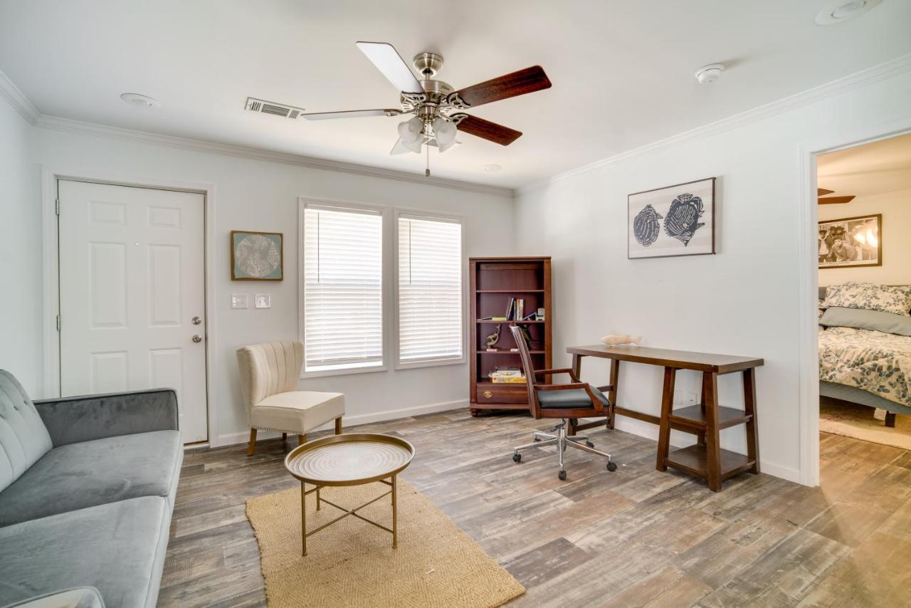 Charleston Home With Porch - 3 Mi To Folly Beach! Exteriör bild